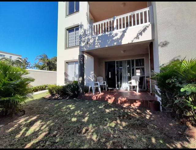 2 BEDROOM APARTMENT FOR SALE IN UVONGO BEACH